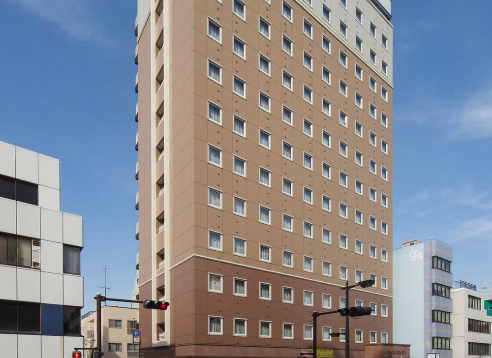 Toyoko Inn Hon-Atsugi-Eki Minami-Guchi Exterior foto